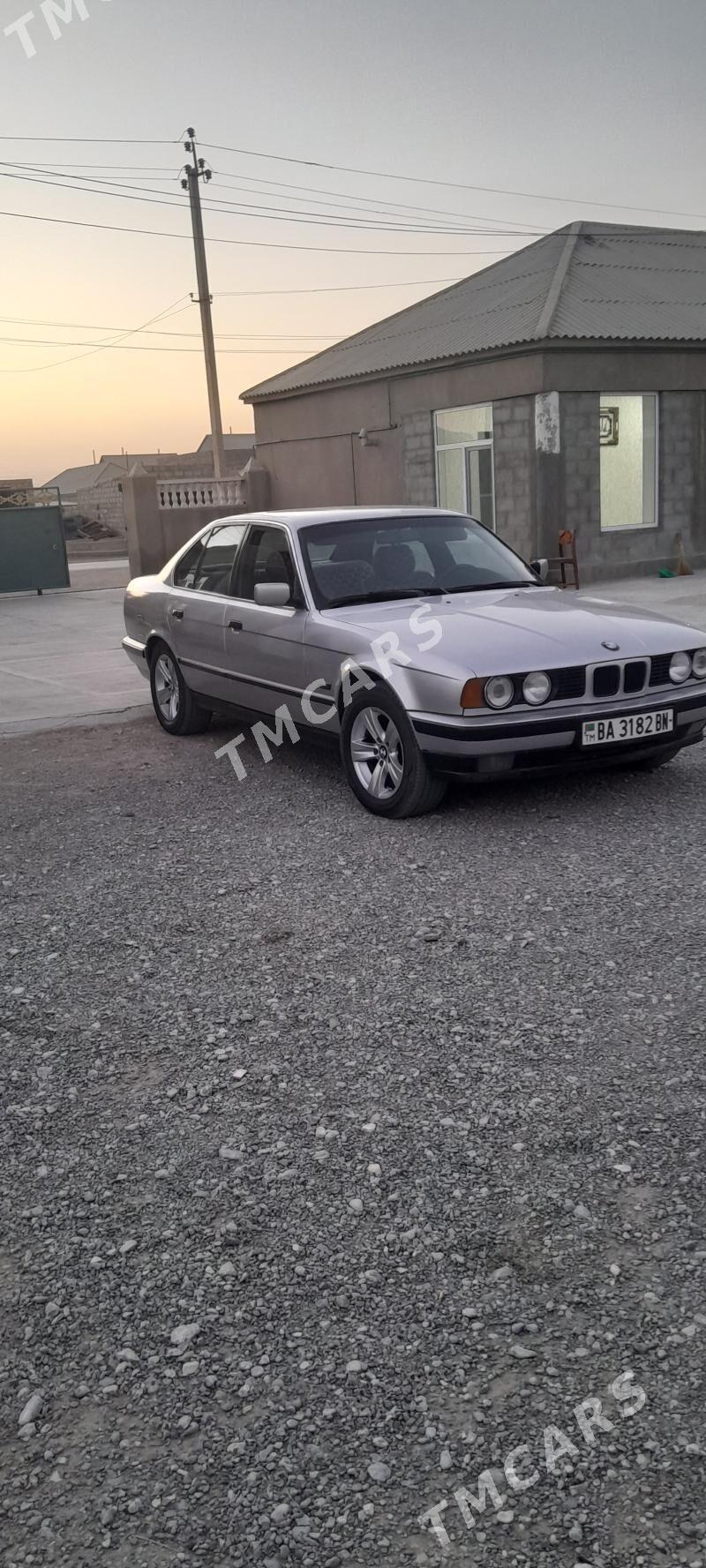 BMW 525 1992 - 48 000 TMT - Гумдаг - img 2