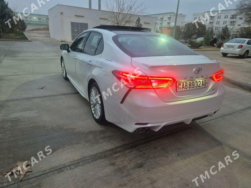 Toyota Camry 2018 - 360 000 TMT - Ашхабад - img 4