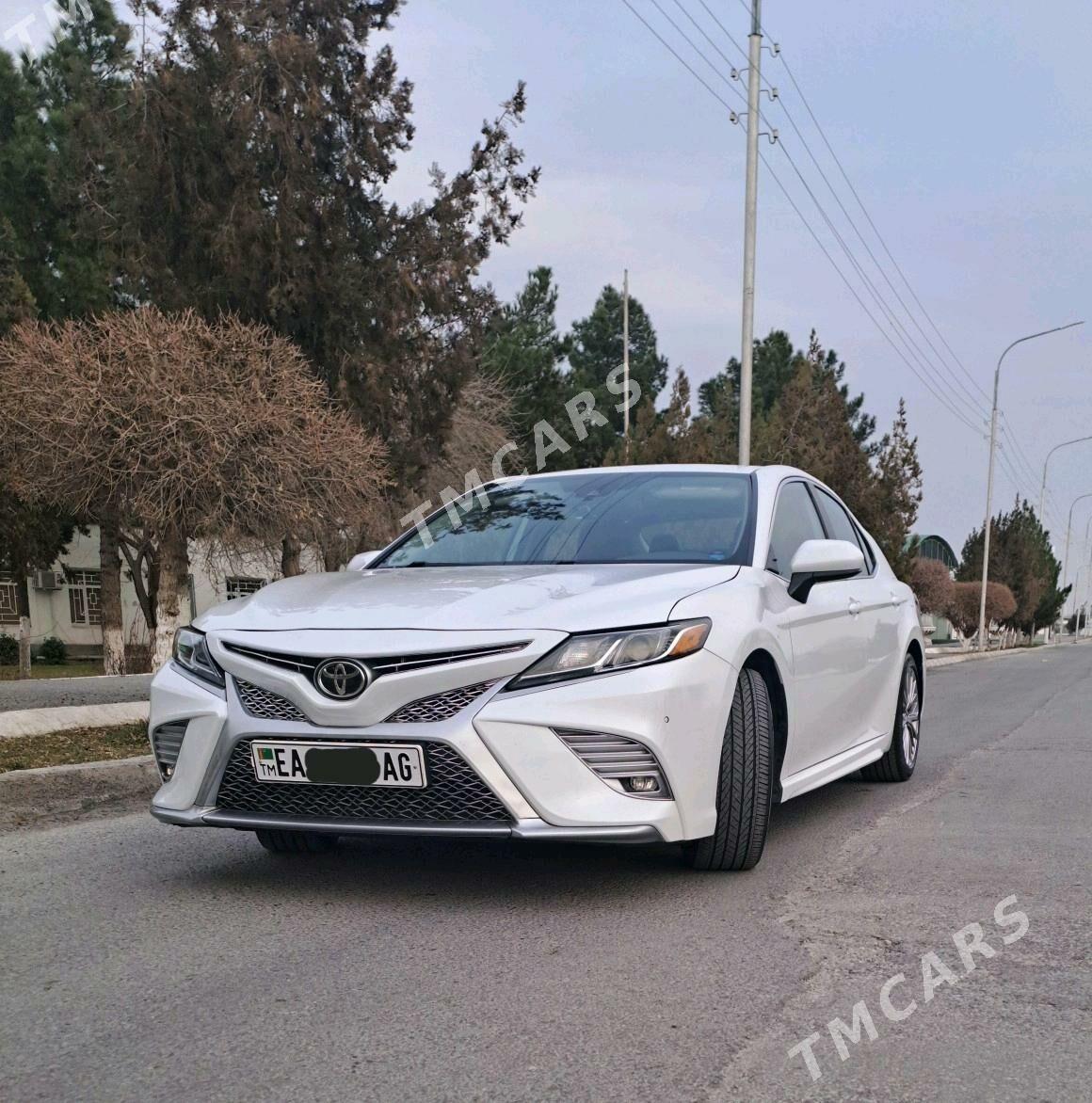 Toyota Camry 2019 - 315 000 TMT - Aşgabat - img 3