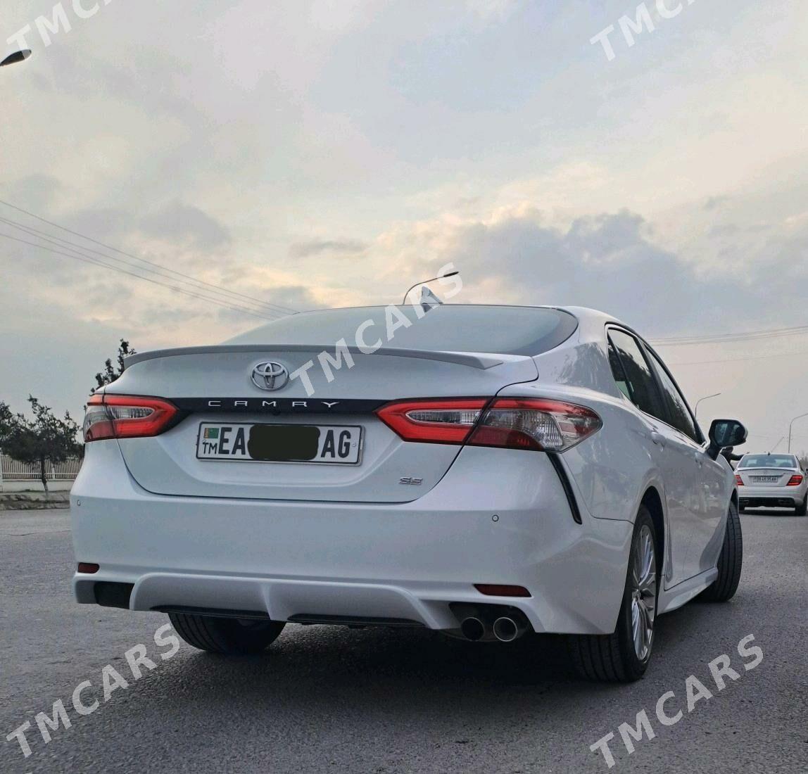 Toyota Camry 2019 - 315 000 TMT - Aşgabat - img 4