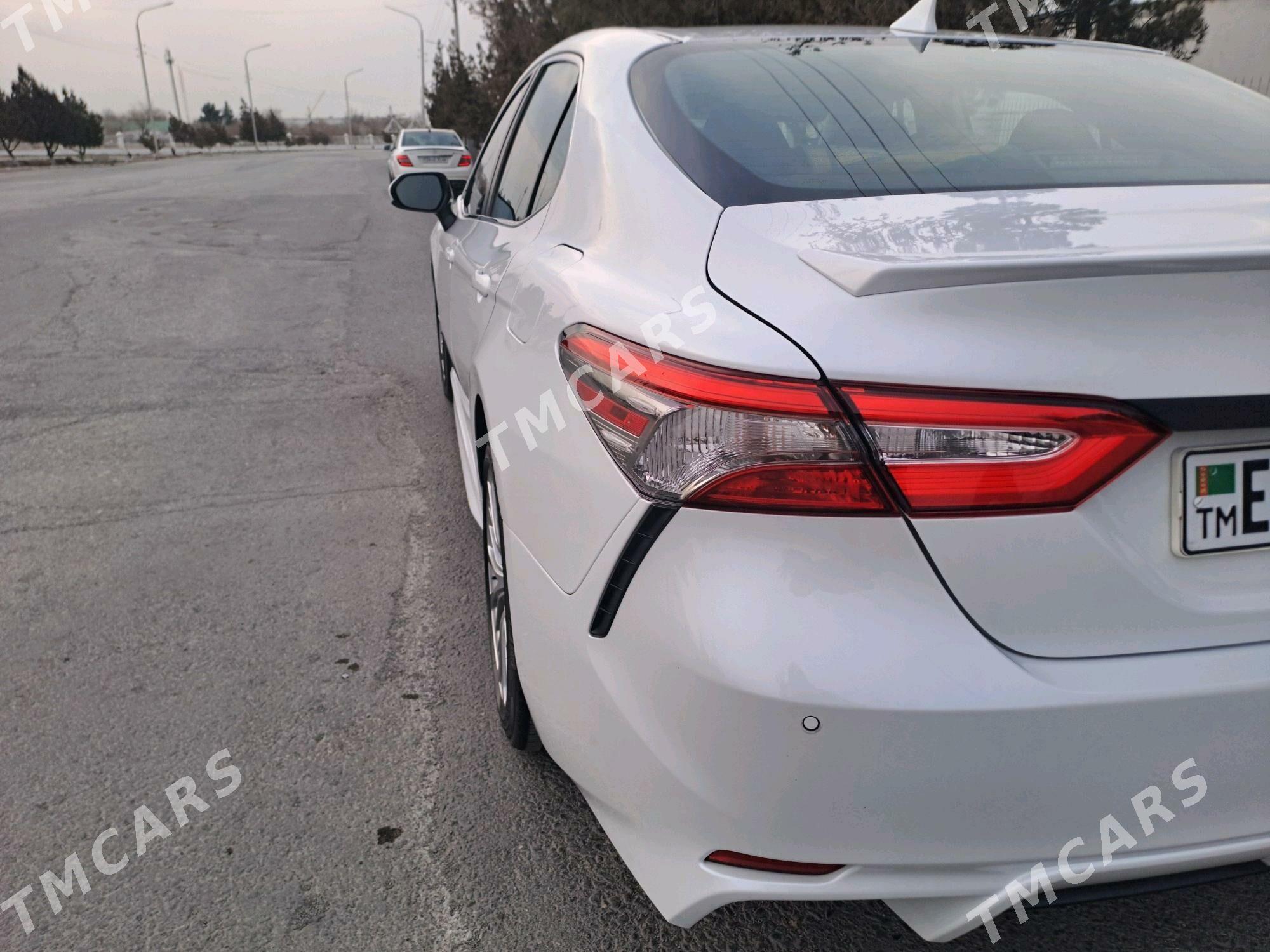 Toyota Camry 2019 - 315 000 TMT - Aşgabat - img 6