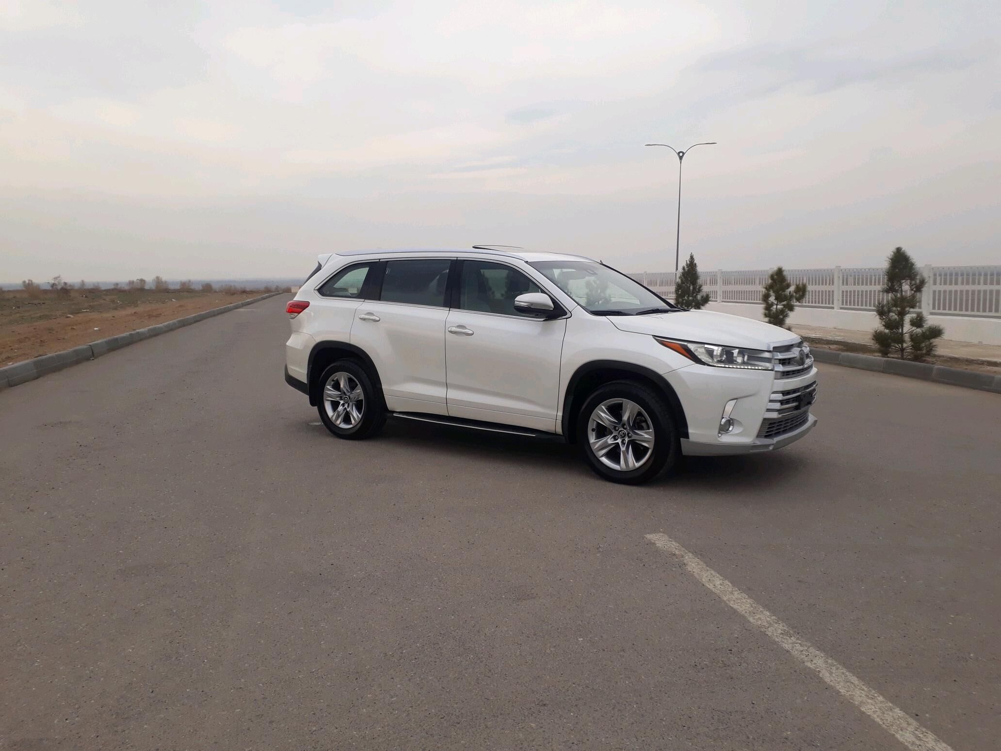 Toyota Highlander 2016 - 455 000 TMT - Aşgabat - img 2