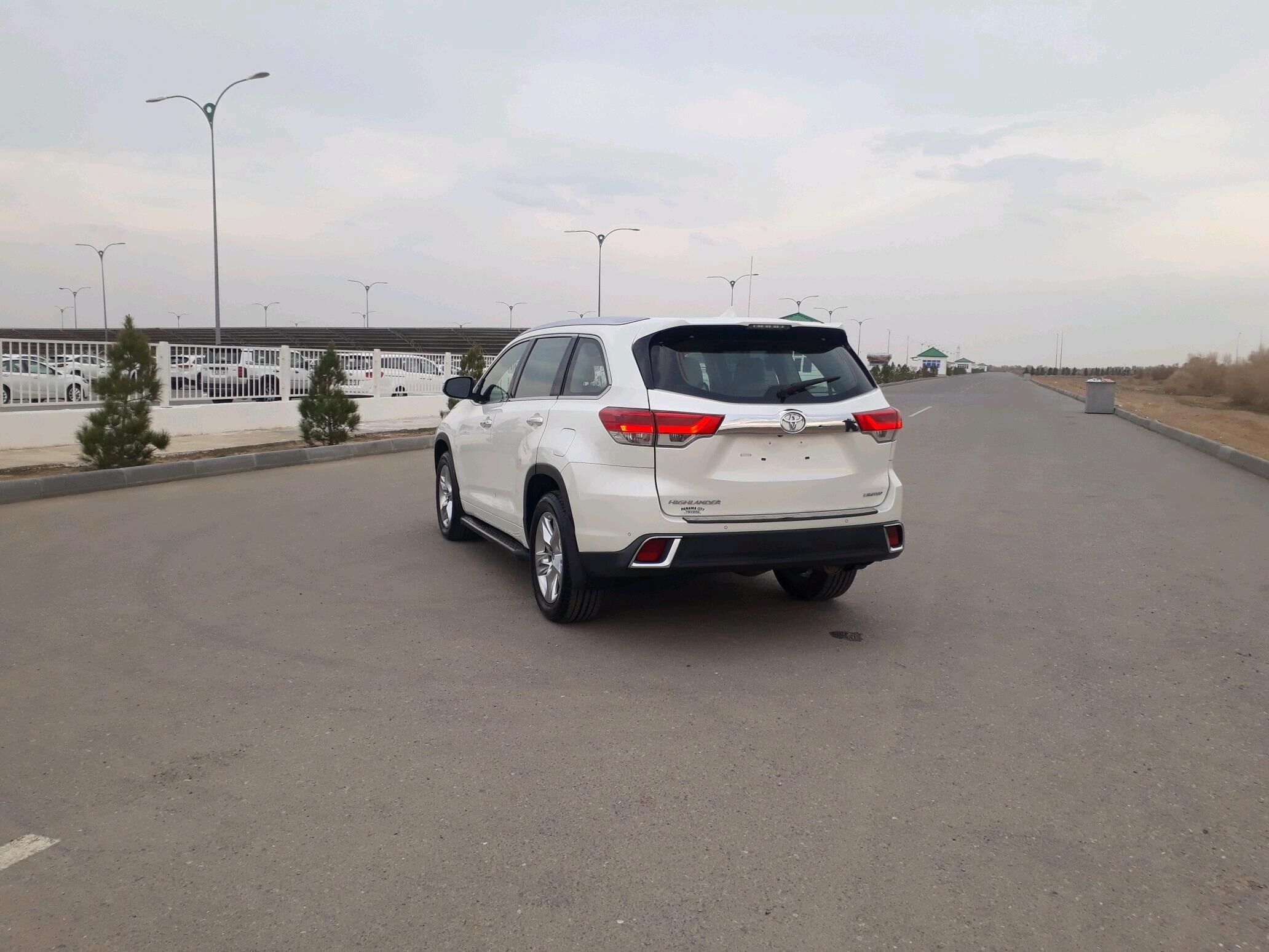 Toyota Highlander 2016 - 455 000 TMT - Aşgabat - img 4