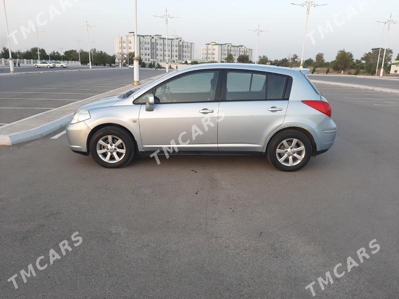 Nissan Versa 2010 - 110 000 TMT - Туркменабат - img 3