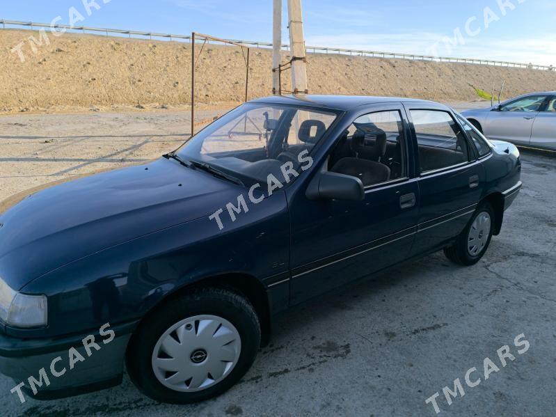 Opel Vectra 1992 - 45 000 TMT - Мары - img 6