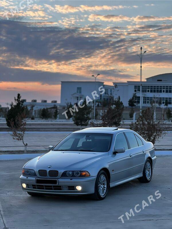 BMW E39 2002 - 120 000 TMT - Balkanabat - img 2