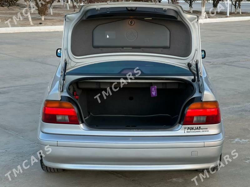 BMW E39 2002 - 120 000 TMT - Balkanabat - img 3