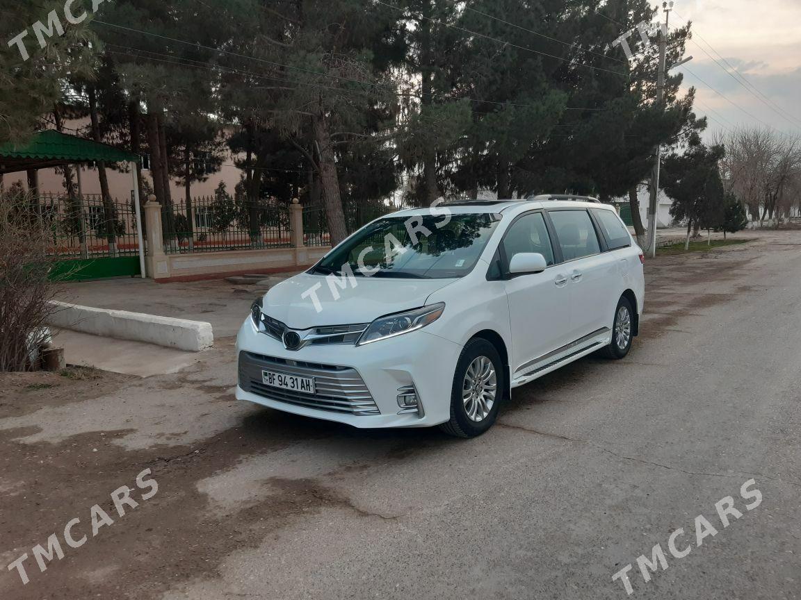 Toyota Sienna 2020 - 400 000 TMT - Tejen - img 9