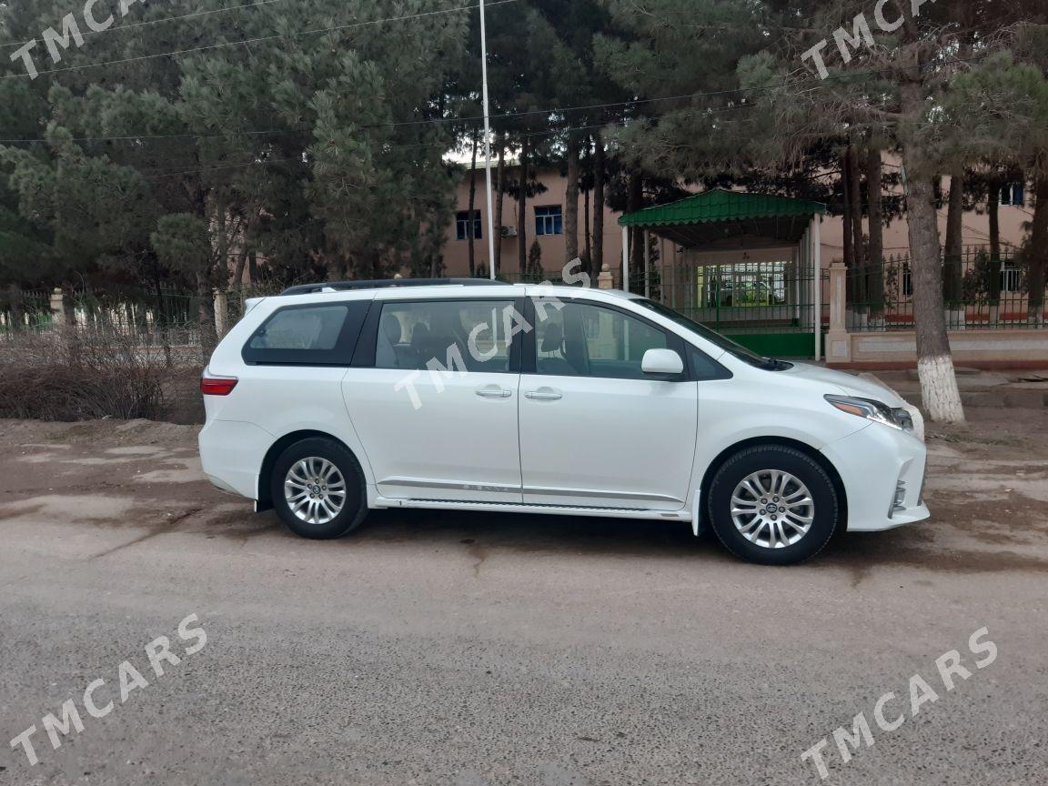 Toyota Sienna 2020 - 400 000 TMT - Tejen - img 6