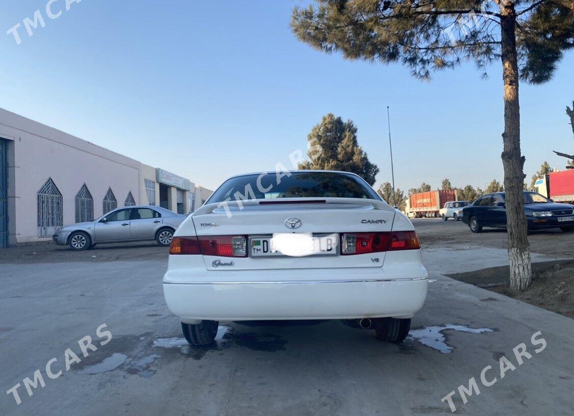 Toyota Camry 2000 - 150 000 TMT - Туркменабат - img 2