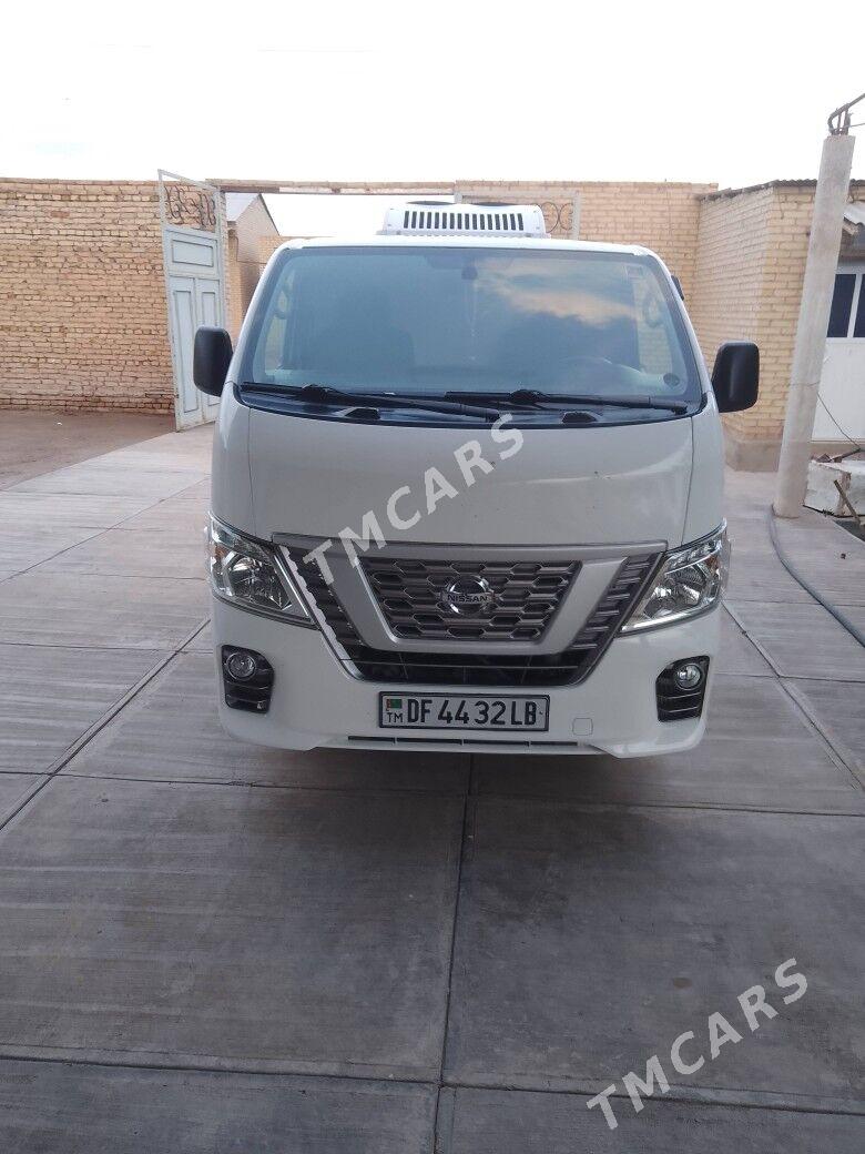 Nissan NV3500 2019 - 340 000 TMT - Туркменабат - img 5