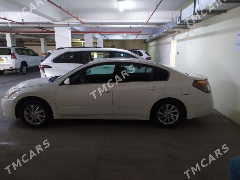 Nissan Altima 2011 - 124 000 TMT - Aşgabat - img 3