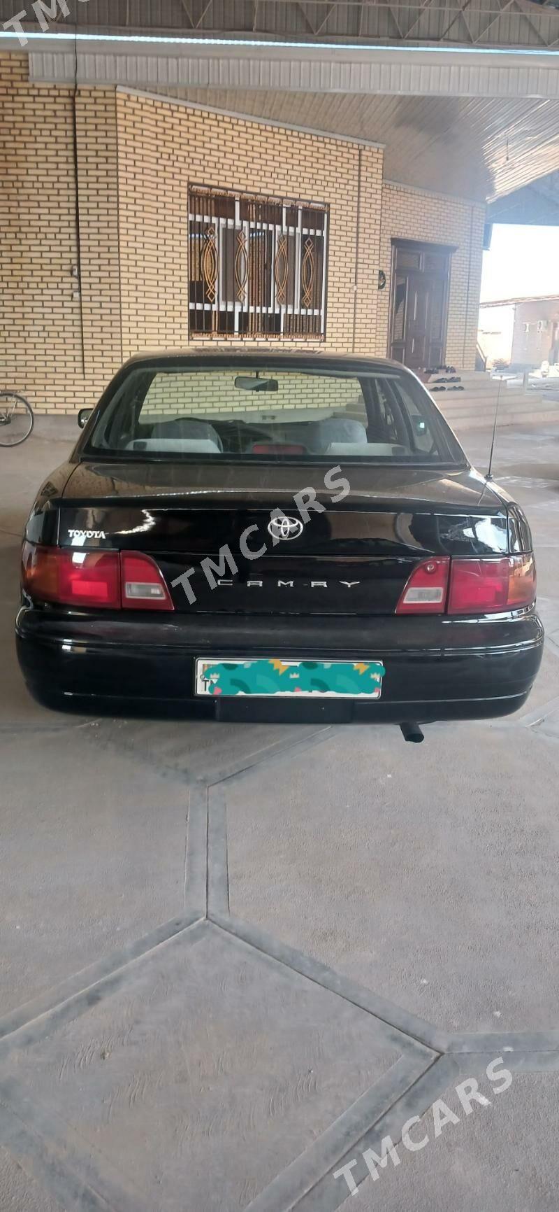 Toyota Camry 1996 - 95 000 TMT - Мургап - img 3