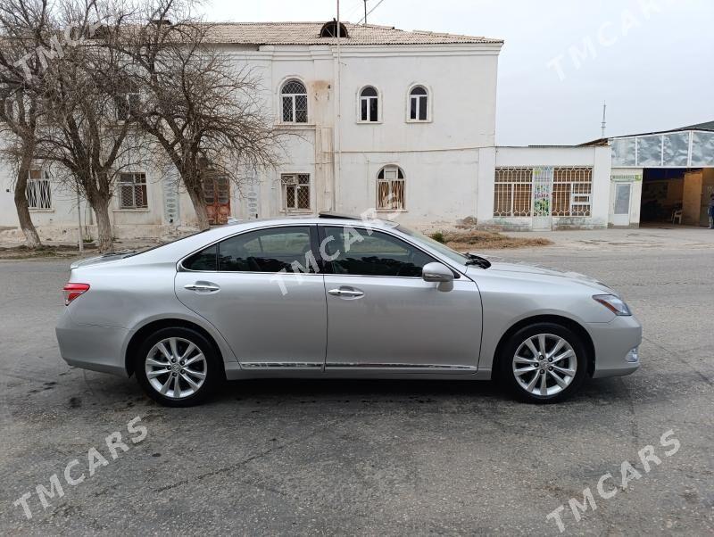 Lexus ES 350 2011 - 250 000 TMT - Балканабат - img 5