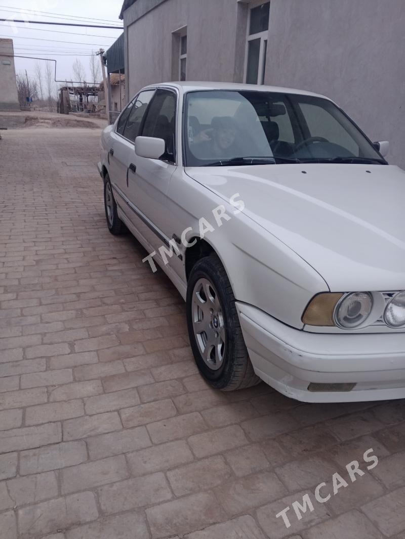 BMW 530 1995 - 60 000 TMT - Гурбансолтан Едже - img 4