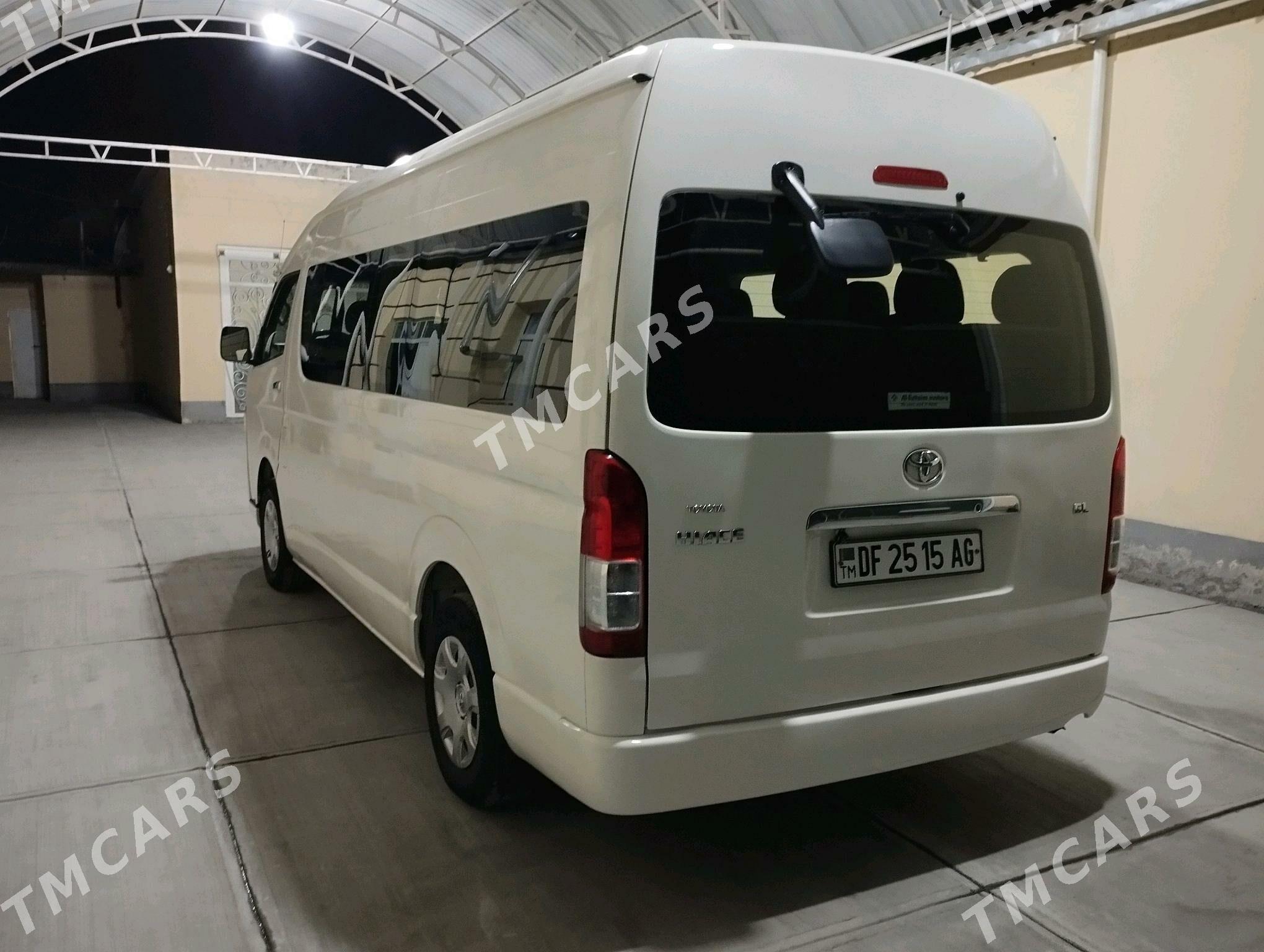 Toyota Hiace 2014 - 420 000 TMT - Ашхабад - img 3