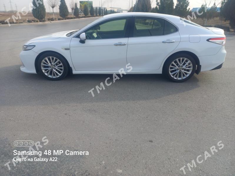 Toyota Camry 2018 - 240 000 TMT - Гёкдепе - img 3