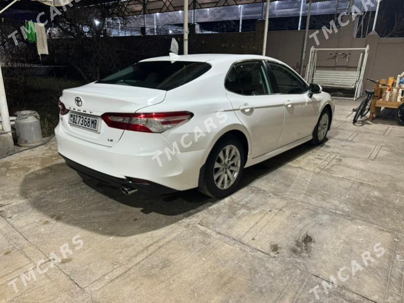 Toyota Camry 2019 - 260 000 TMT - Baýramaly - img 3