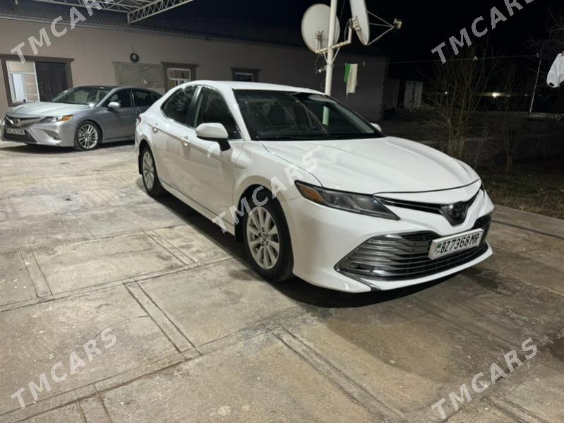 Toyota Camry 2019 - 260 000 TMT - Baýramaly - img 5