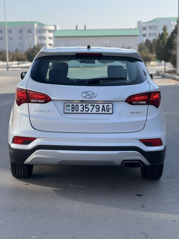 Hyundai Santa Fe 2018 - 245 000 TMT - Aşgabat - img 4