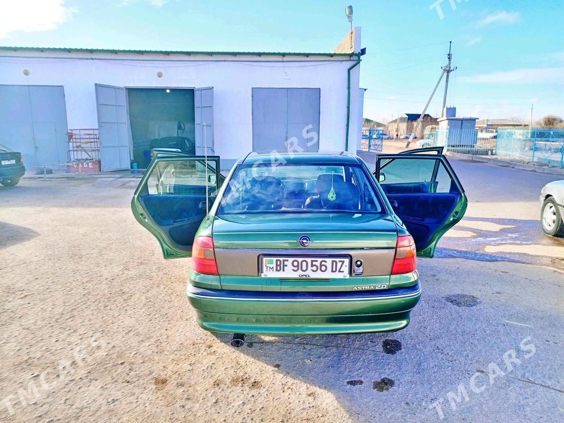 Opel Astra 1996 - 52 000 TMT - Daşoguz - img 4