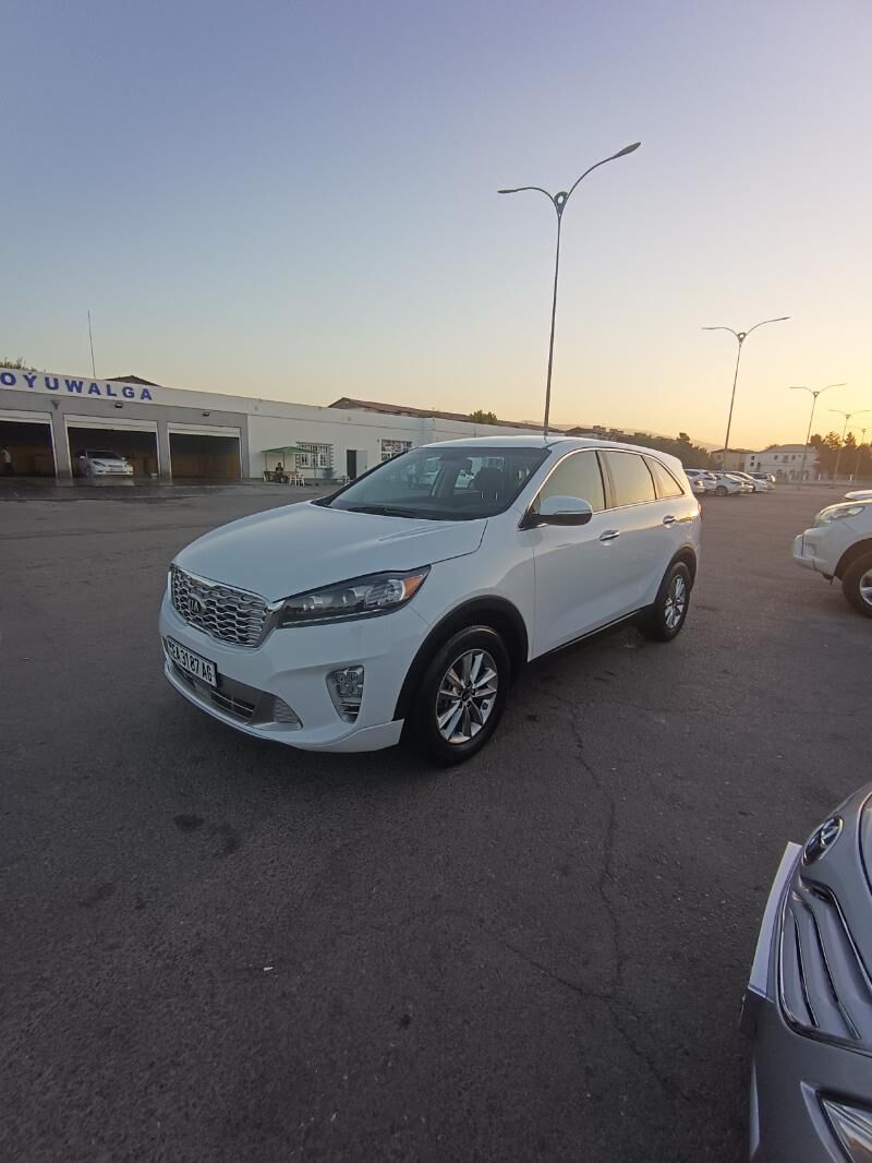 Kia Sorento 2019 - 257 000 TMT - Ашхабад - img 2