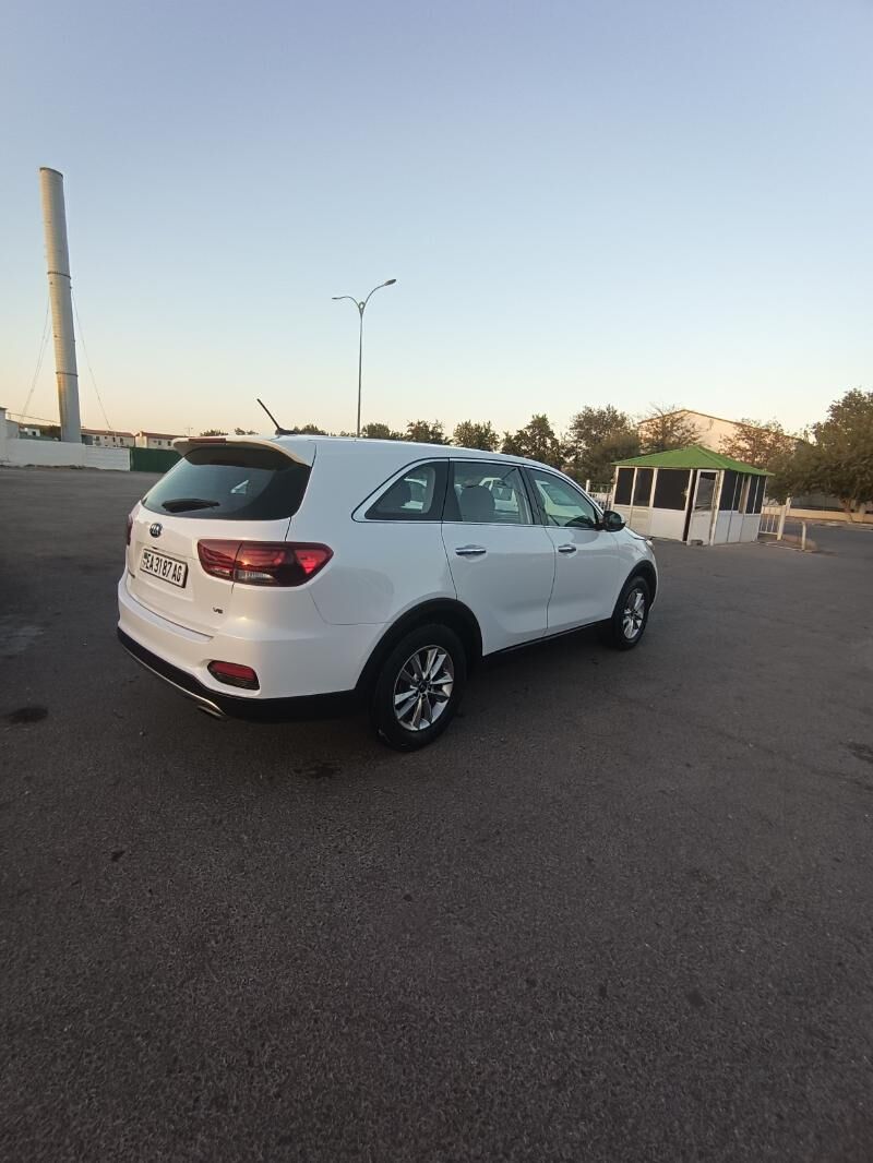 Kia Sorento 2019 - 257 000 TMT - Ашхабад - img 5