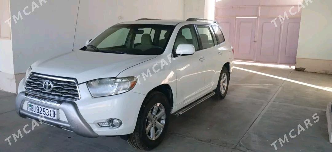 Toyota Highlander 2010 - 240 000 TMT - Türkmenabat - img 4