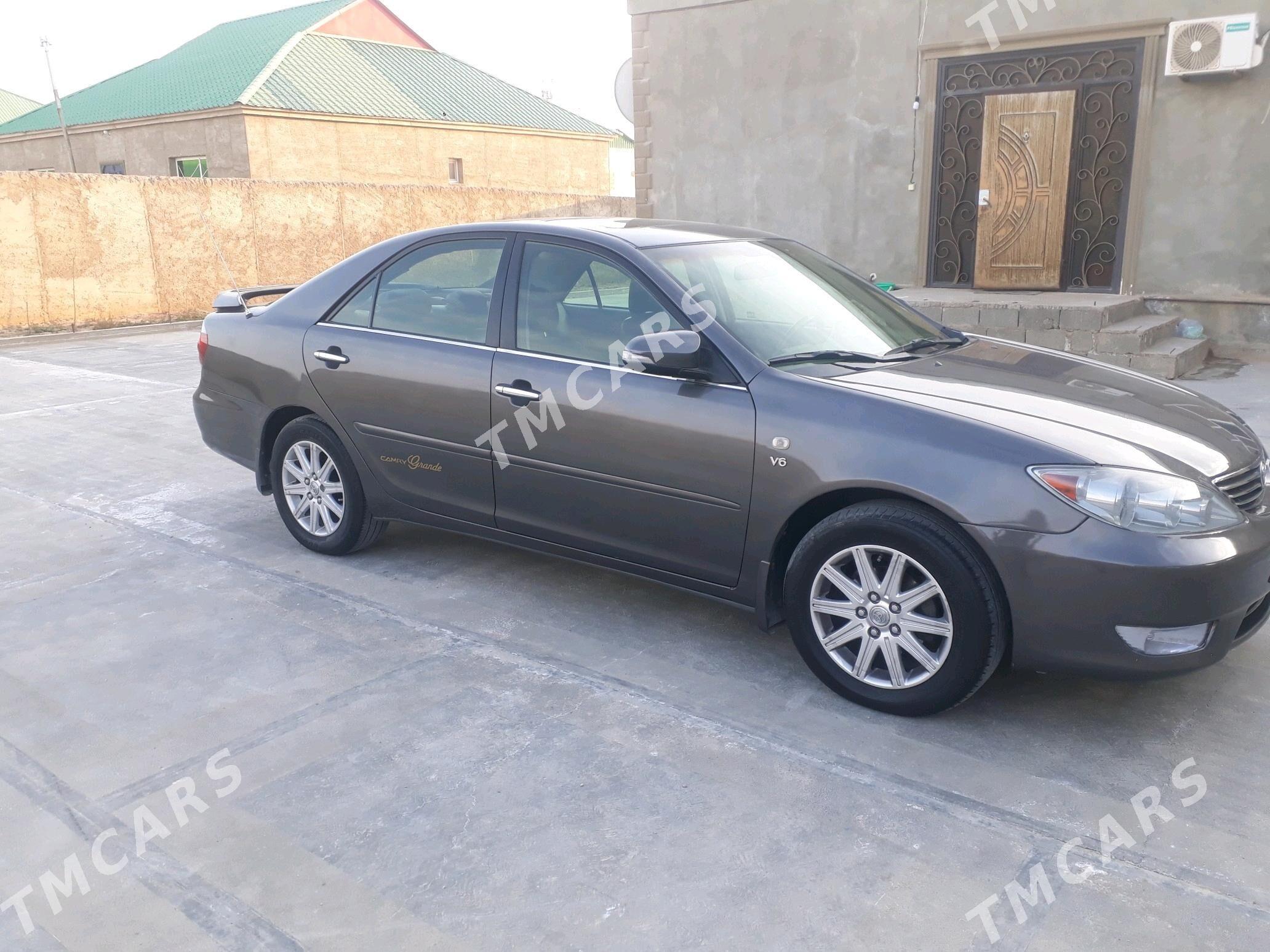 Toyota Camry 2004 - 160 000 TMT - Туркменбаши - img 6