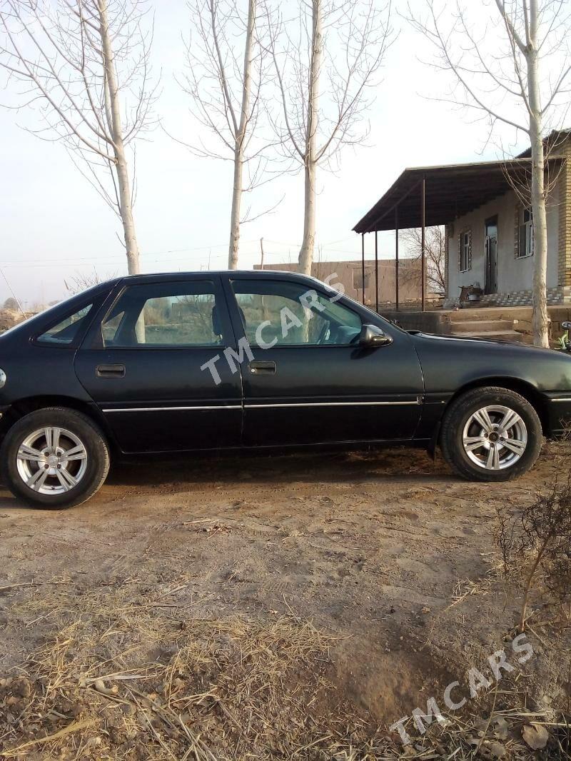 Opel Vectra 1992 - 33 000 TMT - Гурбансолтан Едже - img 2