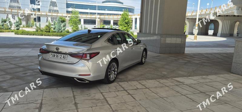 Lexus ES 350 2019 - 690 000 TMT - 30 мкр - img 3