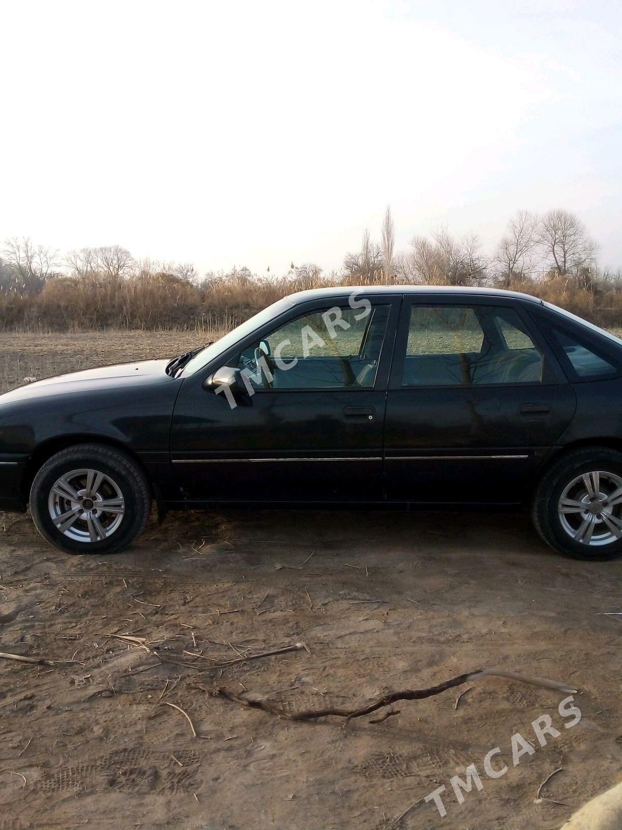 Opel Vectra 1992 - 33 000 TMT - Гурбансолтан Едже - img 5