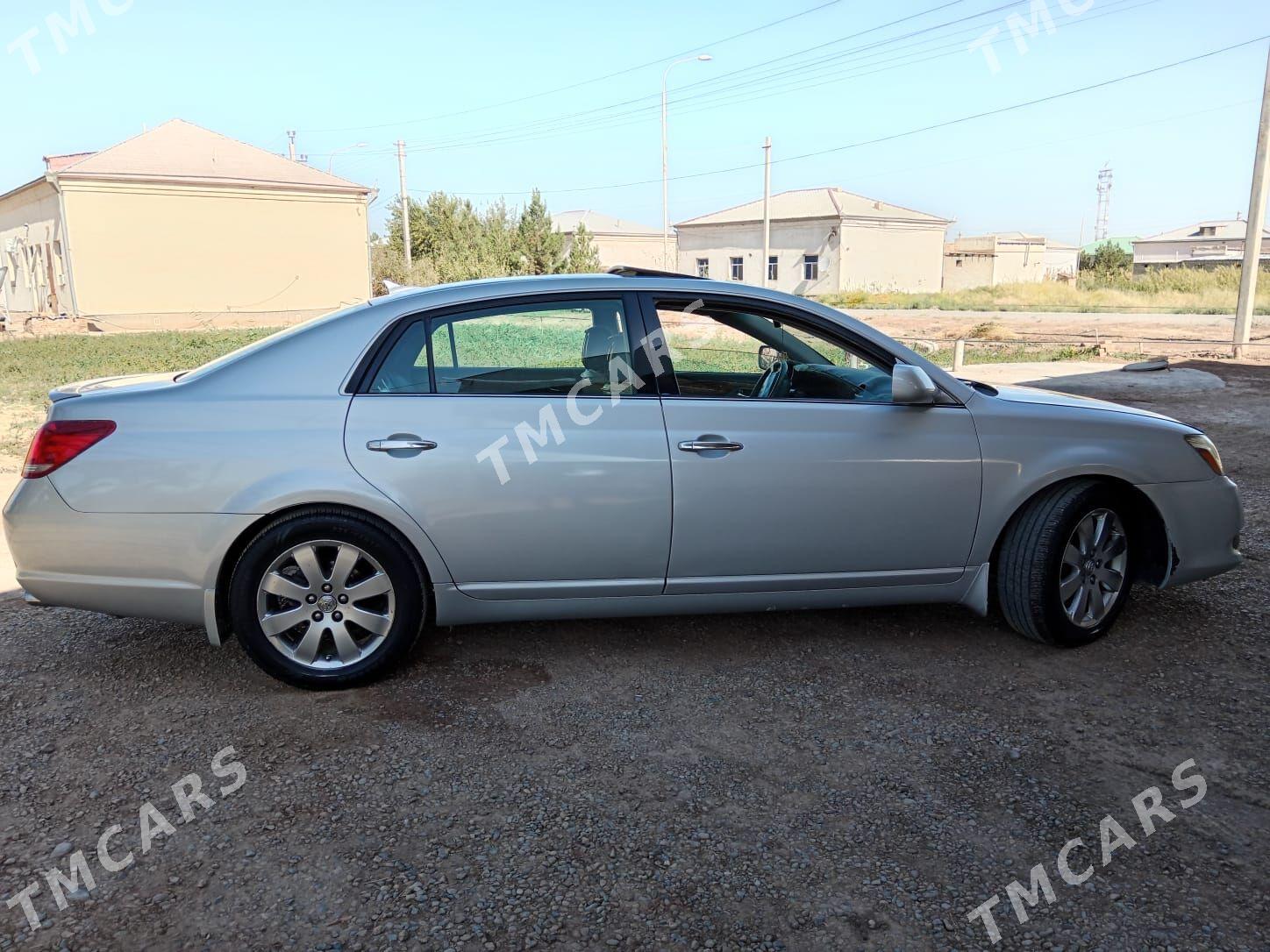 Toyota Avalon 2006 - 151 000 TMT - Mary - img 4