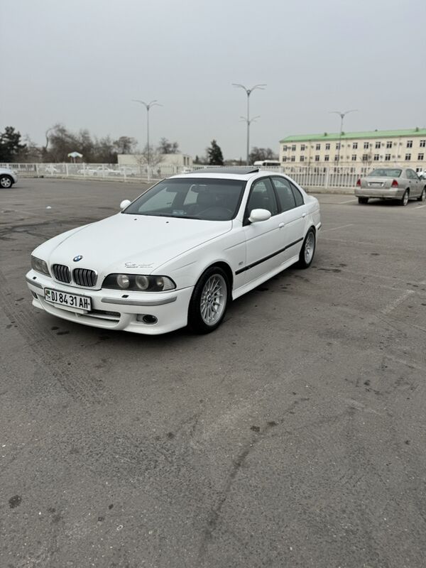 BMW E39 2001 - 110 000 TMT - ул. Подвойского (Битарап Туркменистан шаёлы) - img 10