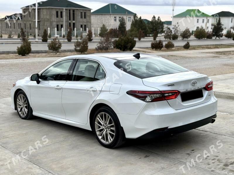 Toyota Camry 2021 - 335 000 TMT - Балканабат - img 4