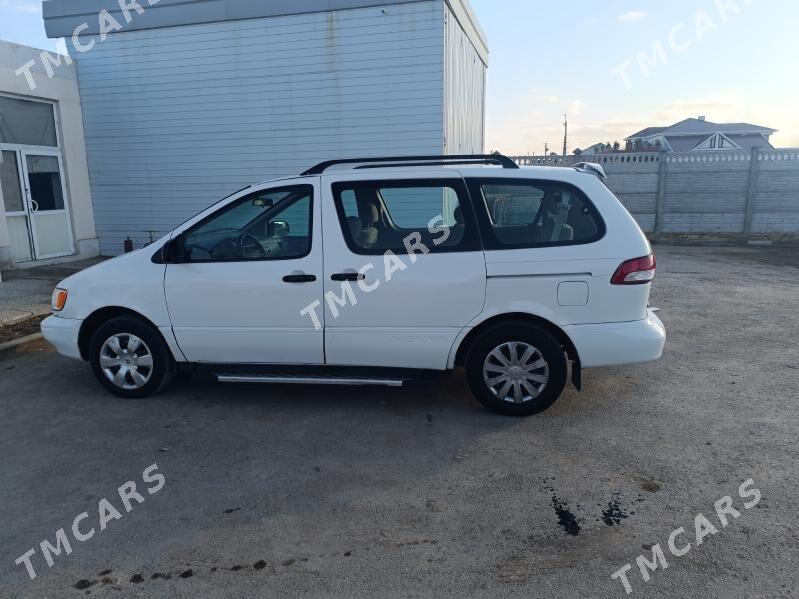 Toyota Sienna 1999 - 110 000 TMT - Мары - img 6