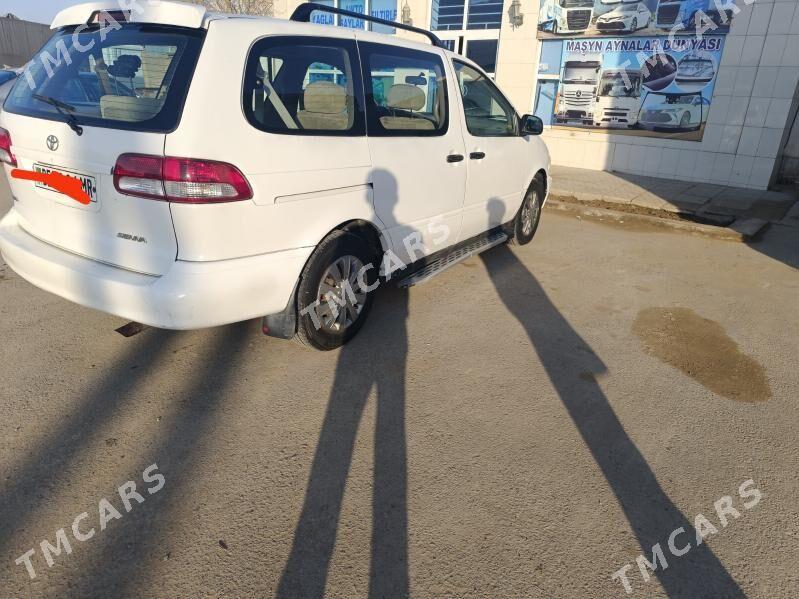 Toyota Sienna 1999 - 110 000 TMT - Мары - img 9