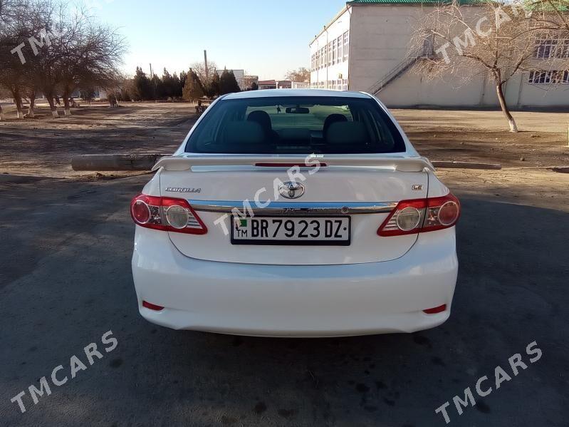 Toyota Corolla 2011 - 150 000 TMT - Дашогуз - img 3