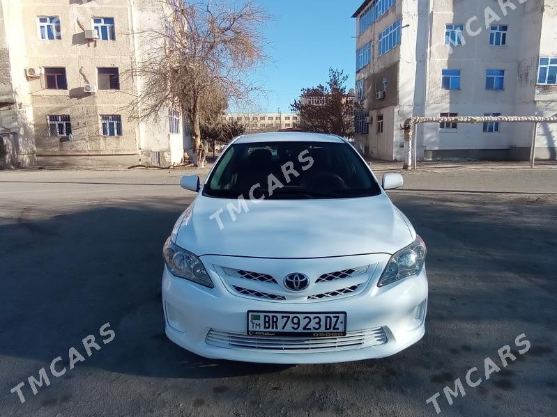 Toyota Corolla 2011 - 150 000 TMT - Дашогуз - img 2