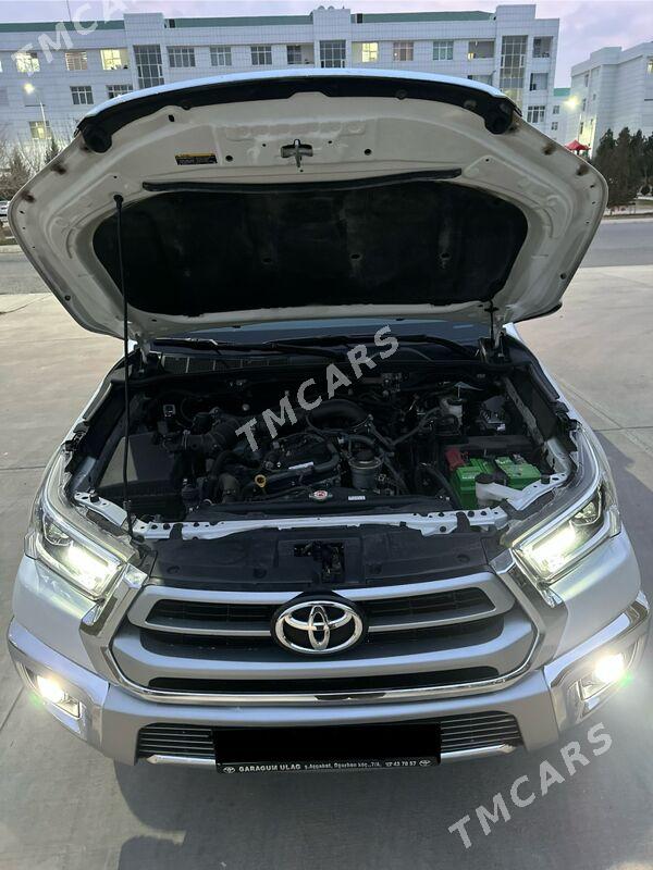 Toyota Hilux 2024 - 600 000 TMT - Ашхабад - img 2