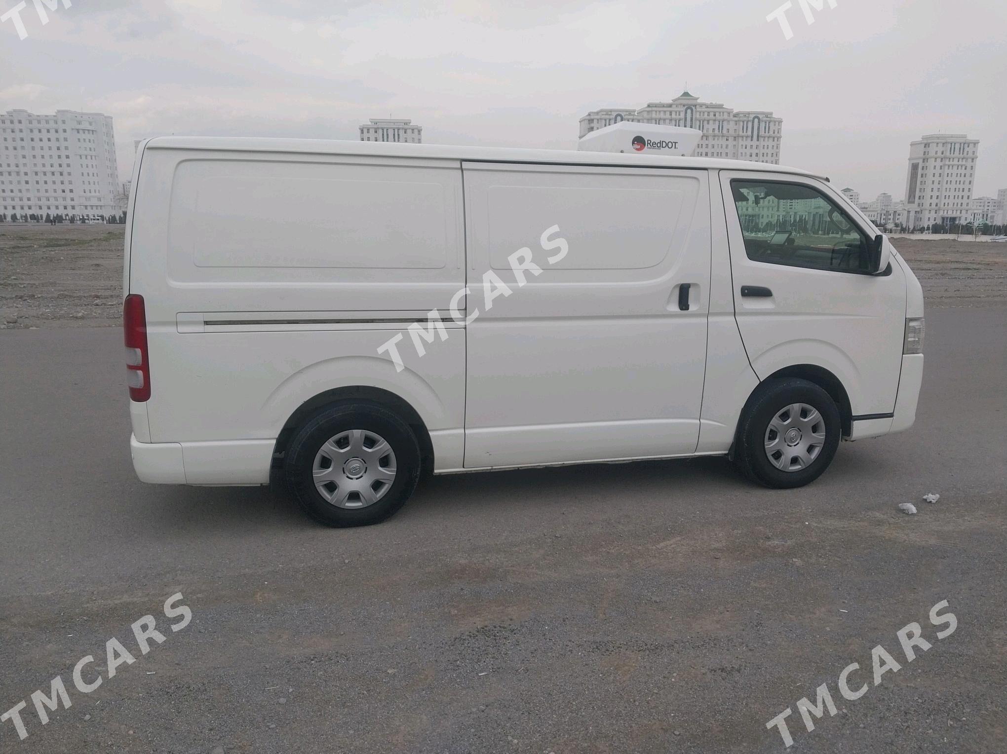 Toyota Hiace 2014 - 290 000 TMT - Aşgabat - img 3