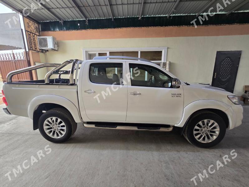 Toyota Hilux 2013 - 340 000 TMT - Çoganly - img 3