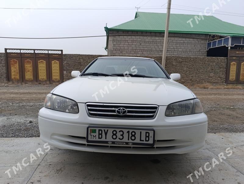 Toyota Camry 2000 - 124 000 TMT - Койтендаг - img 3