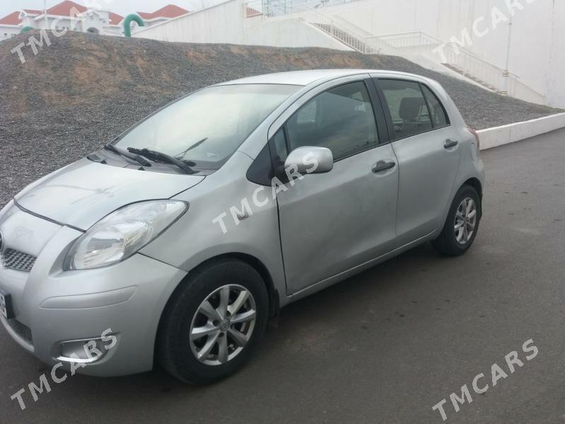 Toyota Yaris 2010 - 100 000 TMT - Ашхабад - img 3