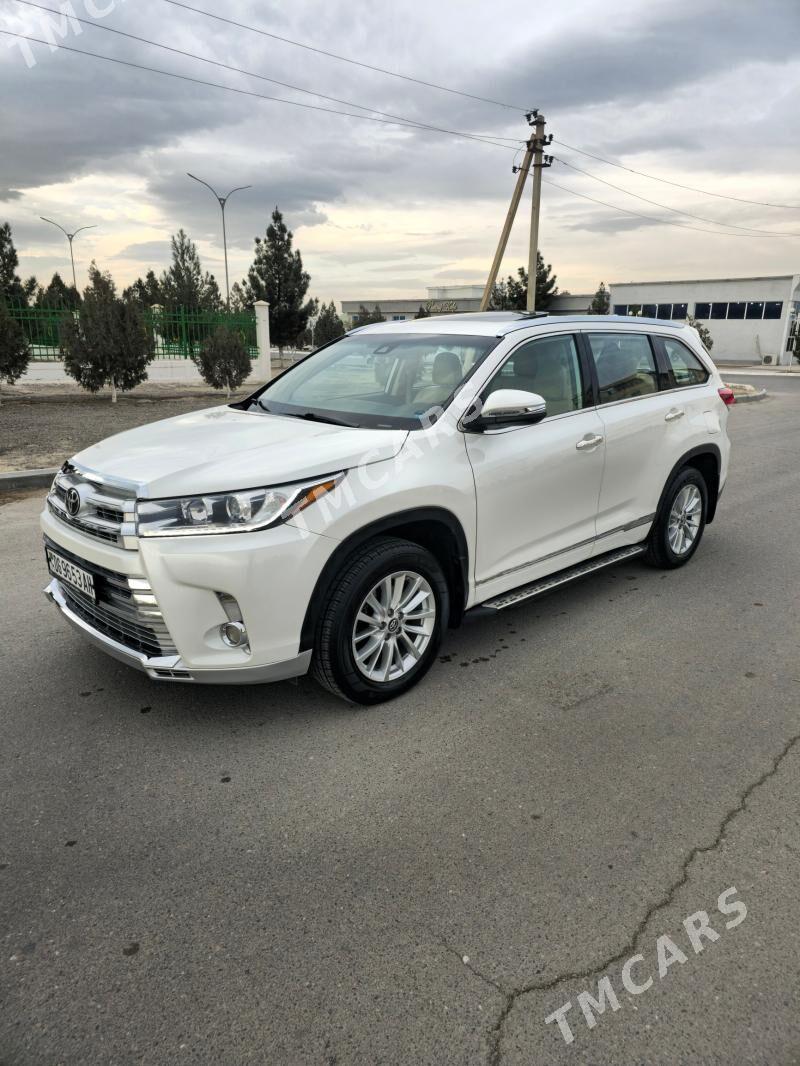 Toyota Highlander 2018 - 430 000 TMT - Бузмеин ГРЭС - img 2