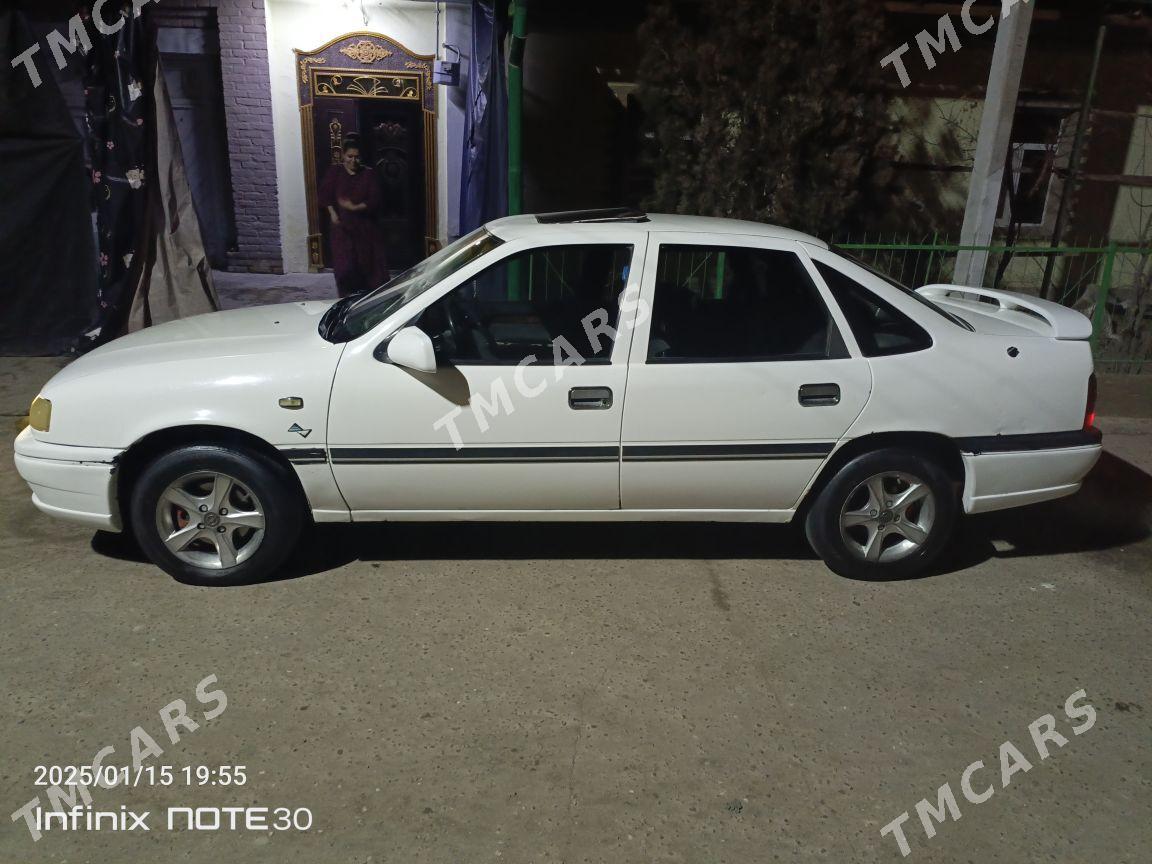 Opel Vectra 1995 - 38 000 TMT - Дашогуз - img 3