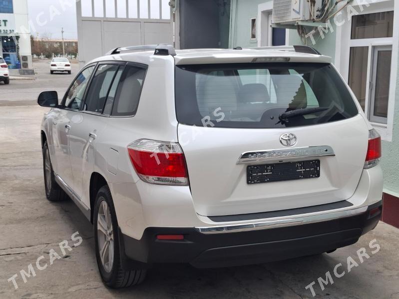 Toyota Highlander 2012 - 340 000 TMT - Aşgabat - img 3