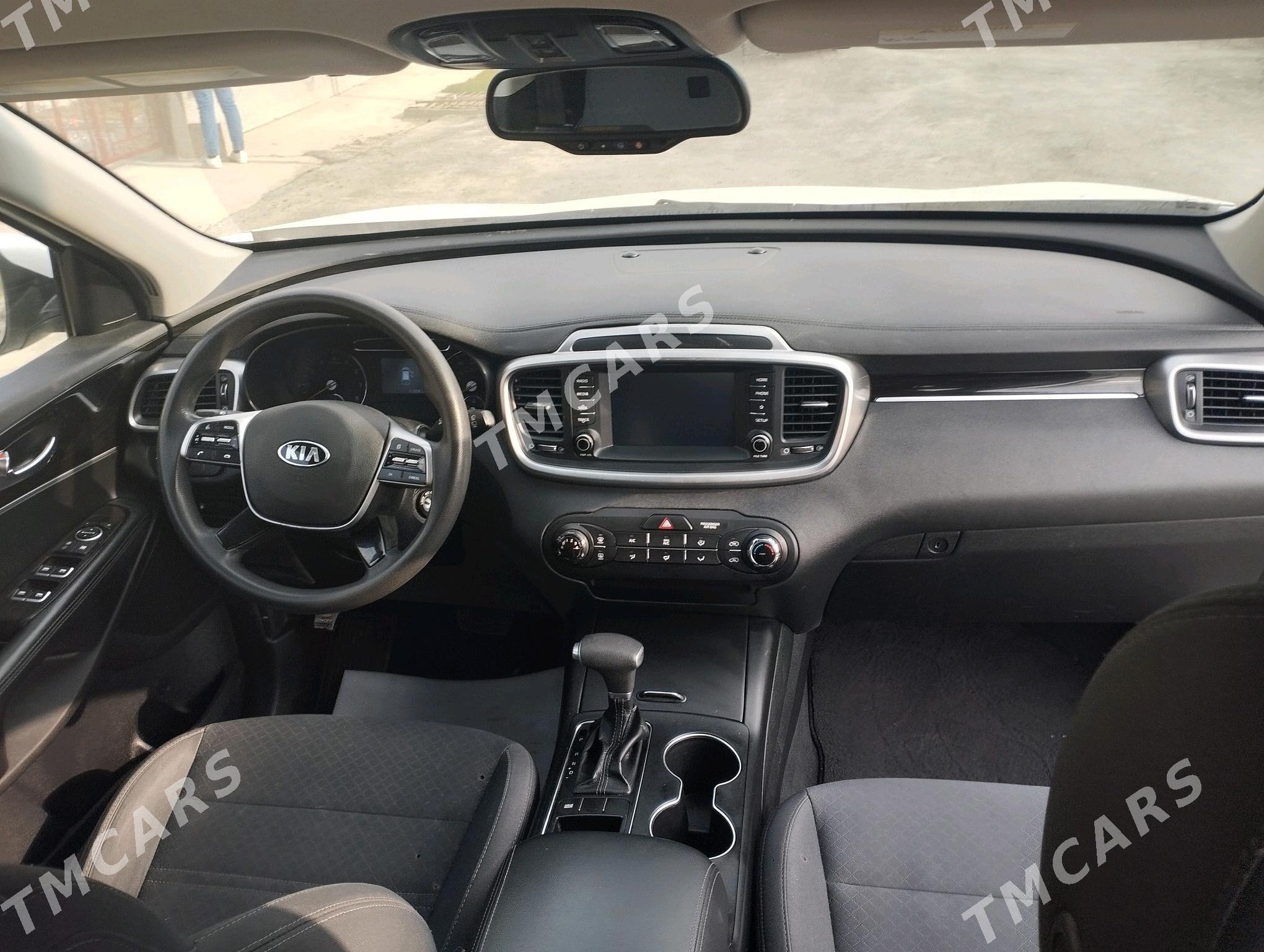 Kia Sorento 2019 - 225 000 TMT - Çoganly - img 6