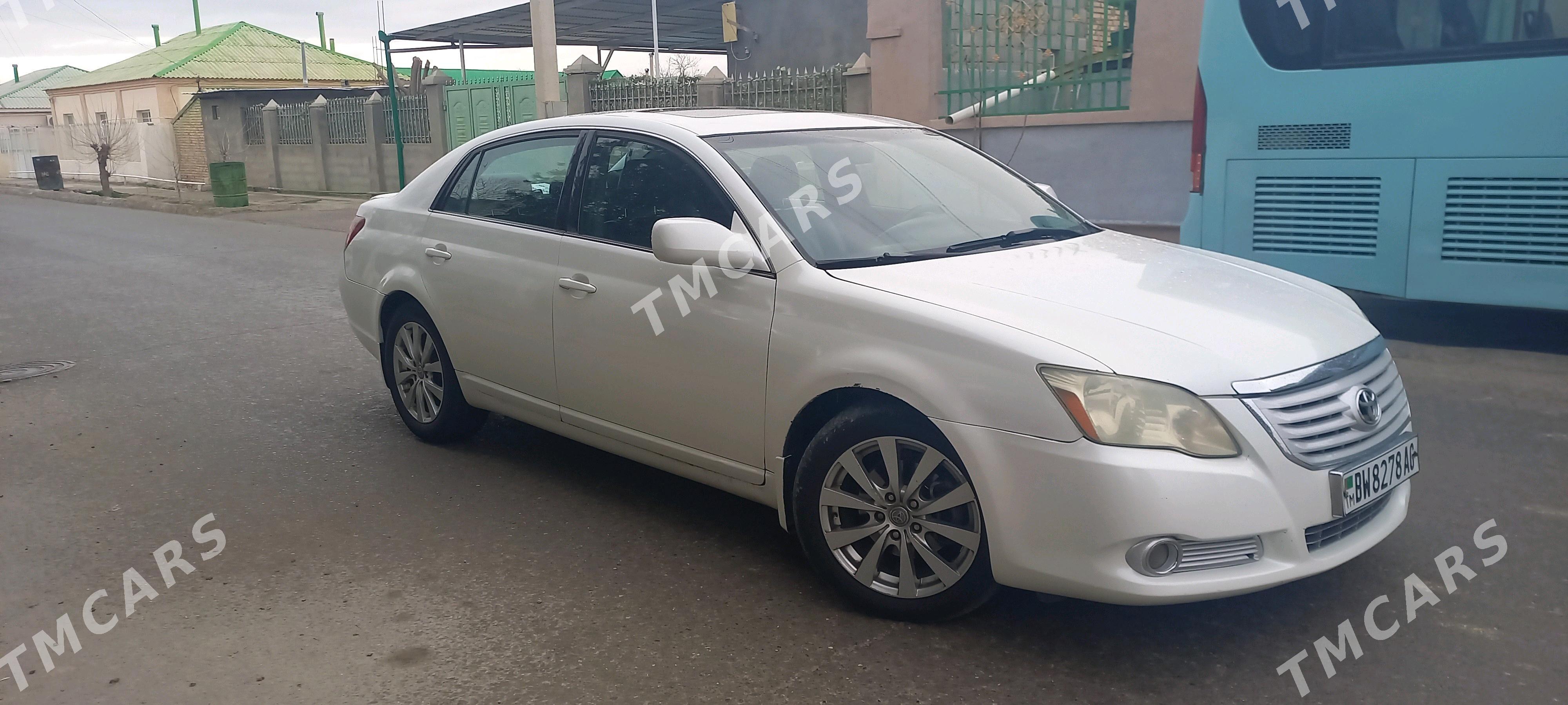 Toyota Avalon 2005 - 148 000 TMT - Бузмеин - img 2