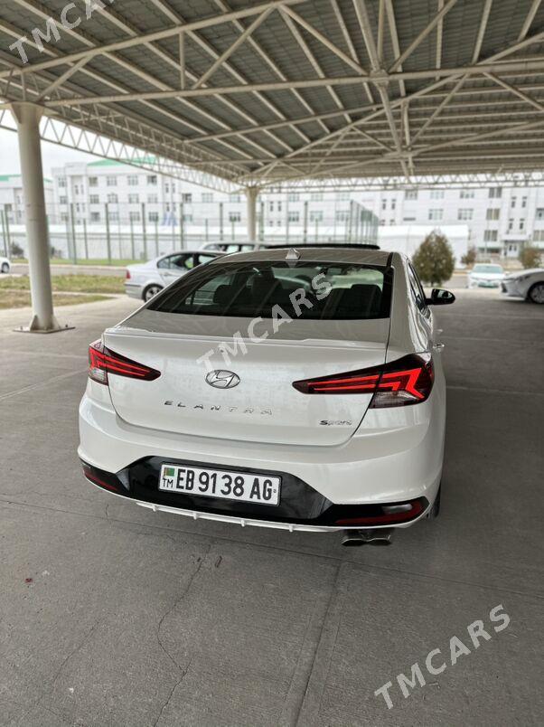 Hyundai Elantra 2019 - 242 000 TMT - Aşgabat - img 3